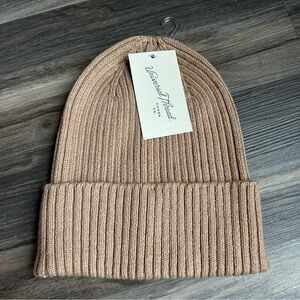 NWT Universal Thread Essential Cuffed Beanie